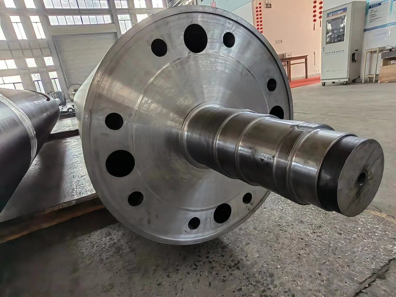 Selecting the Perfect Paper Machine Roll: What You Need to Know(pic1)